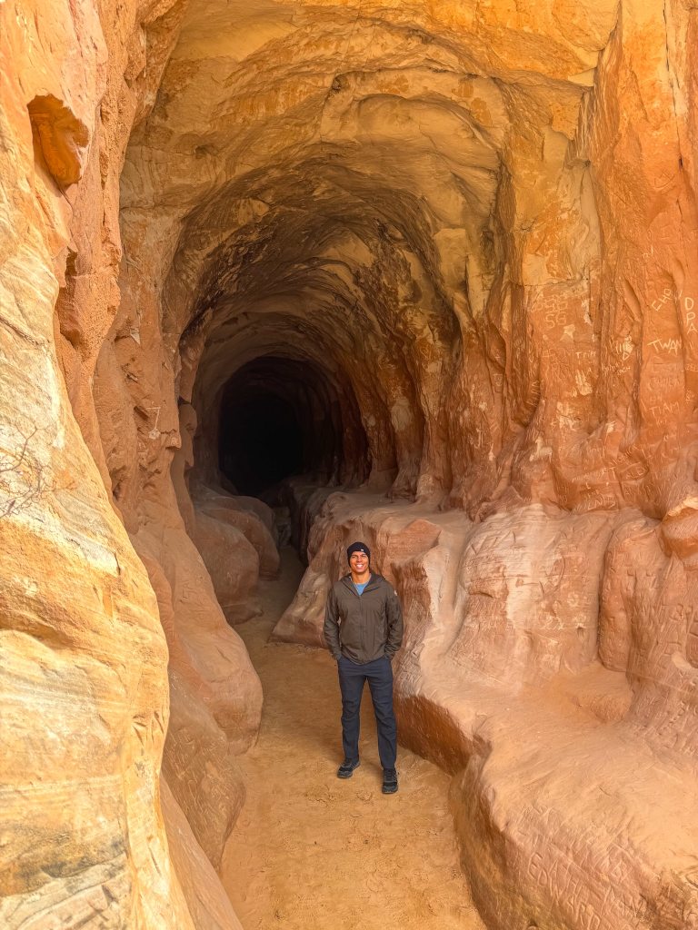 Belly of the Dragon near Kanab, Utah