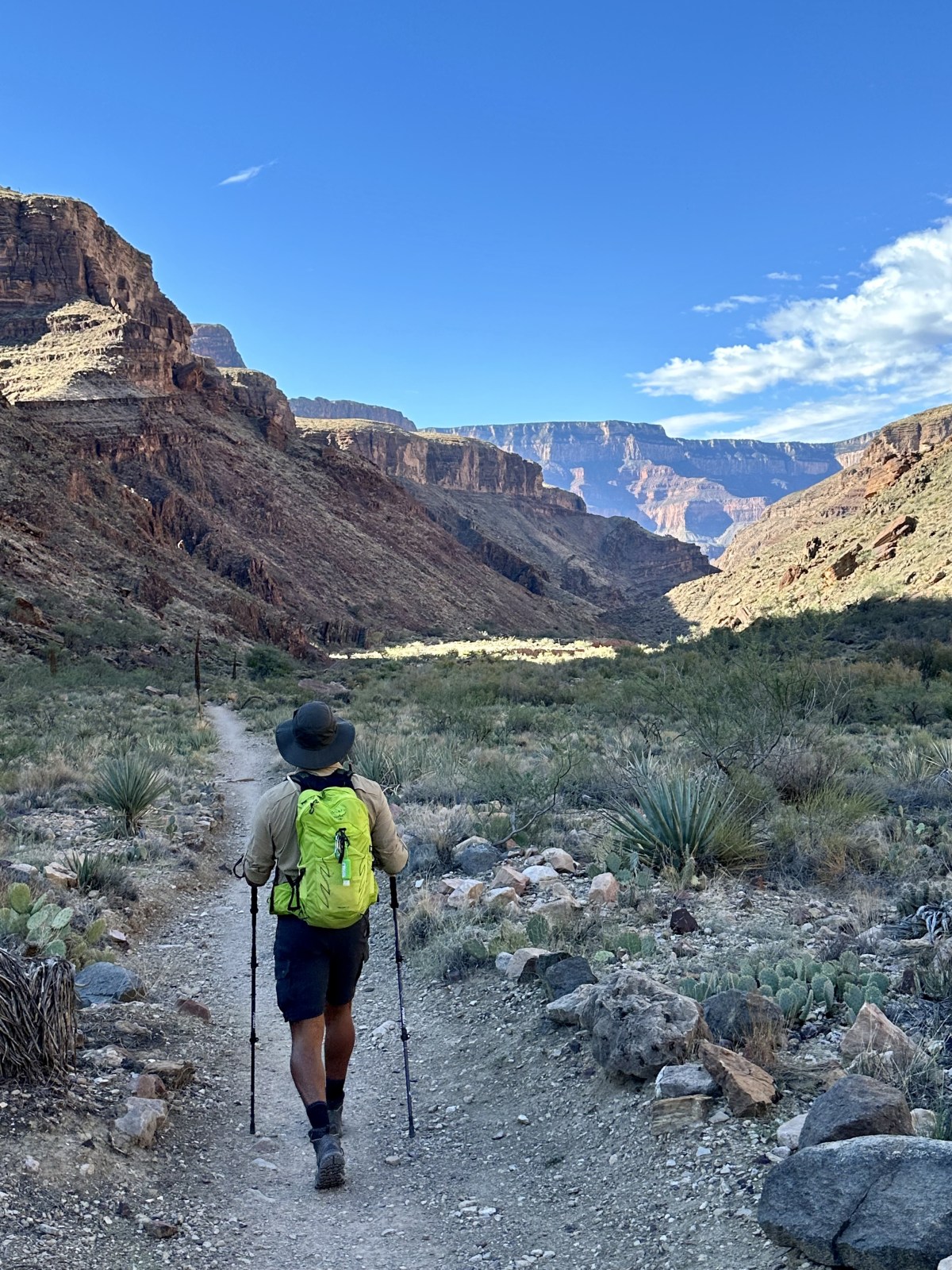 North Kaibab Trail hiking Rim to Rim of the Grand Canyon