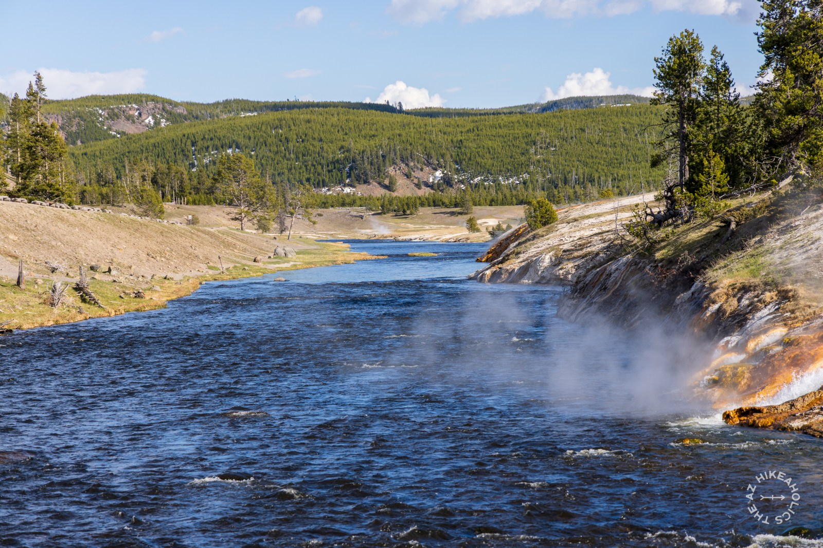 Midway Geyser Basin in Yellowstone National Park, Wyoming