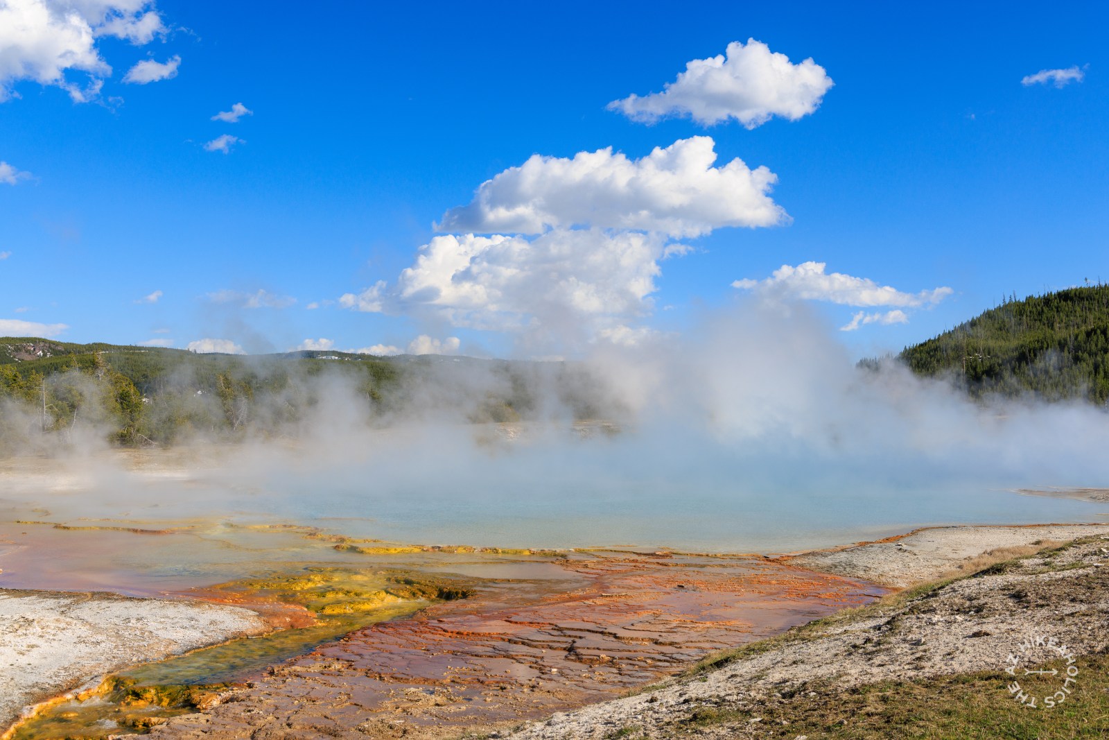 Midway Geyser Basin in Yellowstone National Park, Wyoming