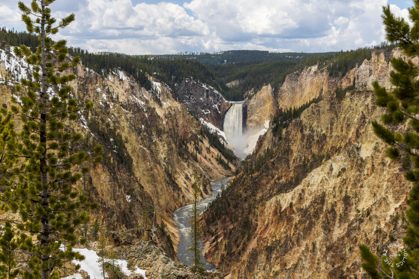 Lower Falls seen from the South Rim of the Grand Canyon of the Yellowstone