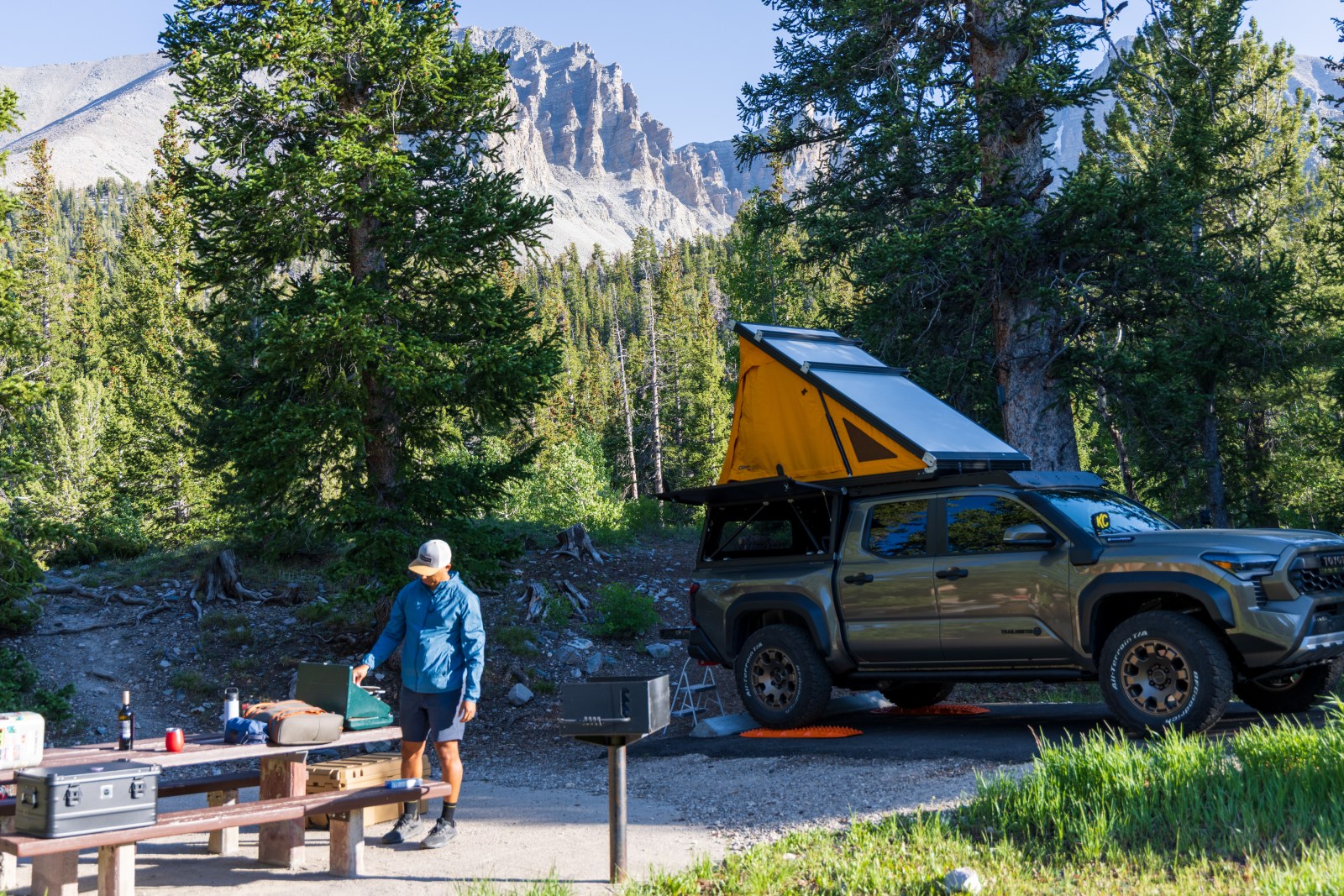 Vegetarian camping meals