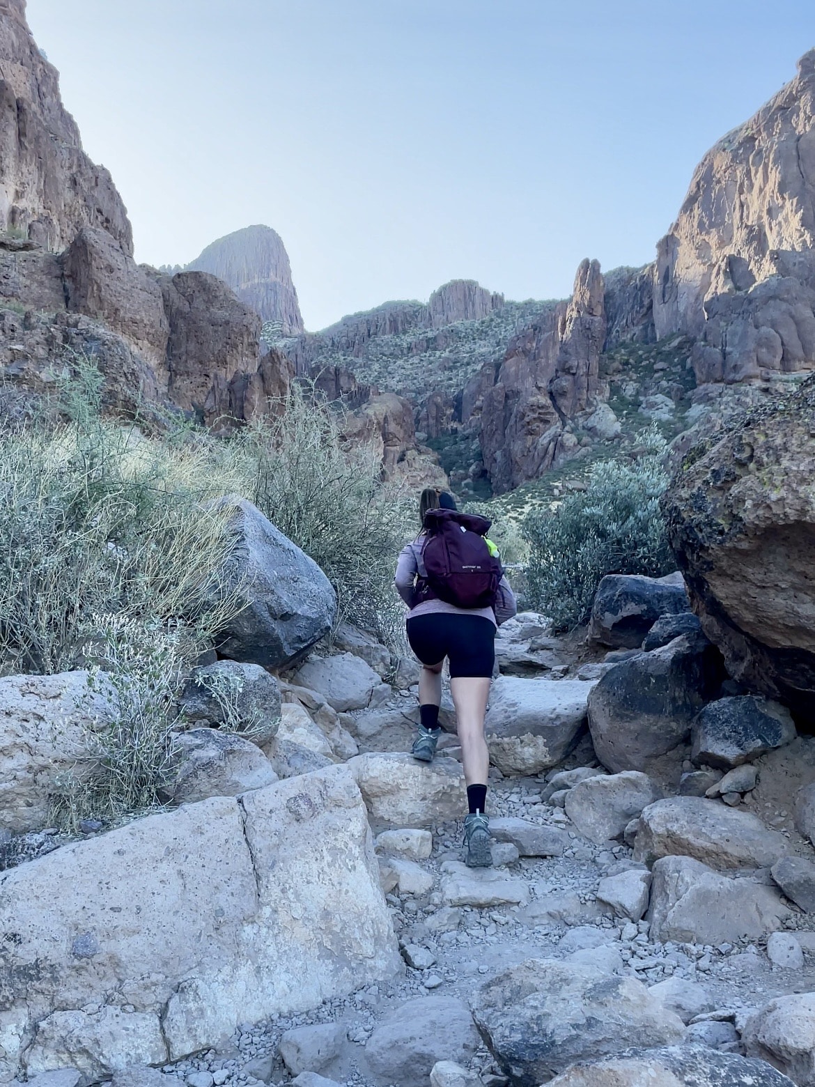 Siphon Draw Trail hike to Flatiron in the Superstition Wilderness of Tonto National Forest