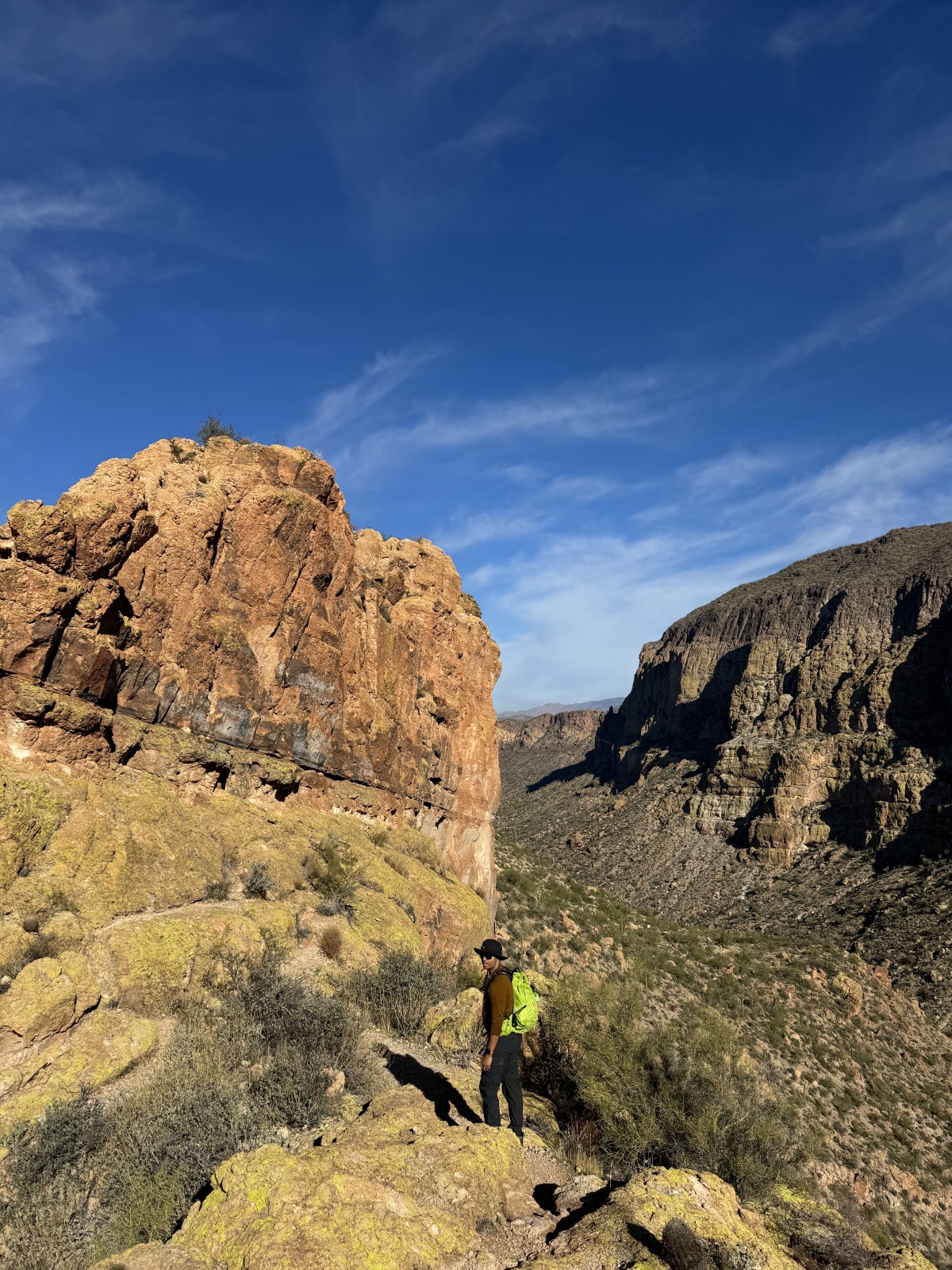 Battleship Mountain Scramble in the Superstition Wilderness of Tonto National Forest