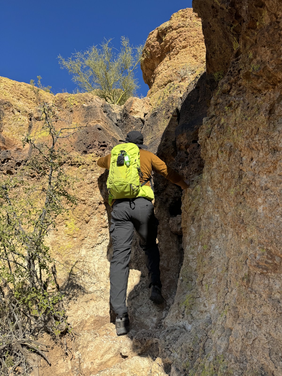 Battleship Mountain Scramble in the Superstition Wilderness of Tonto National Forest
