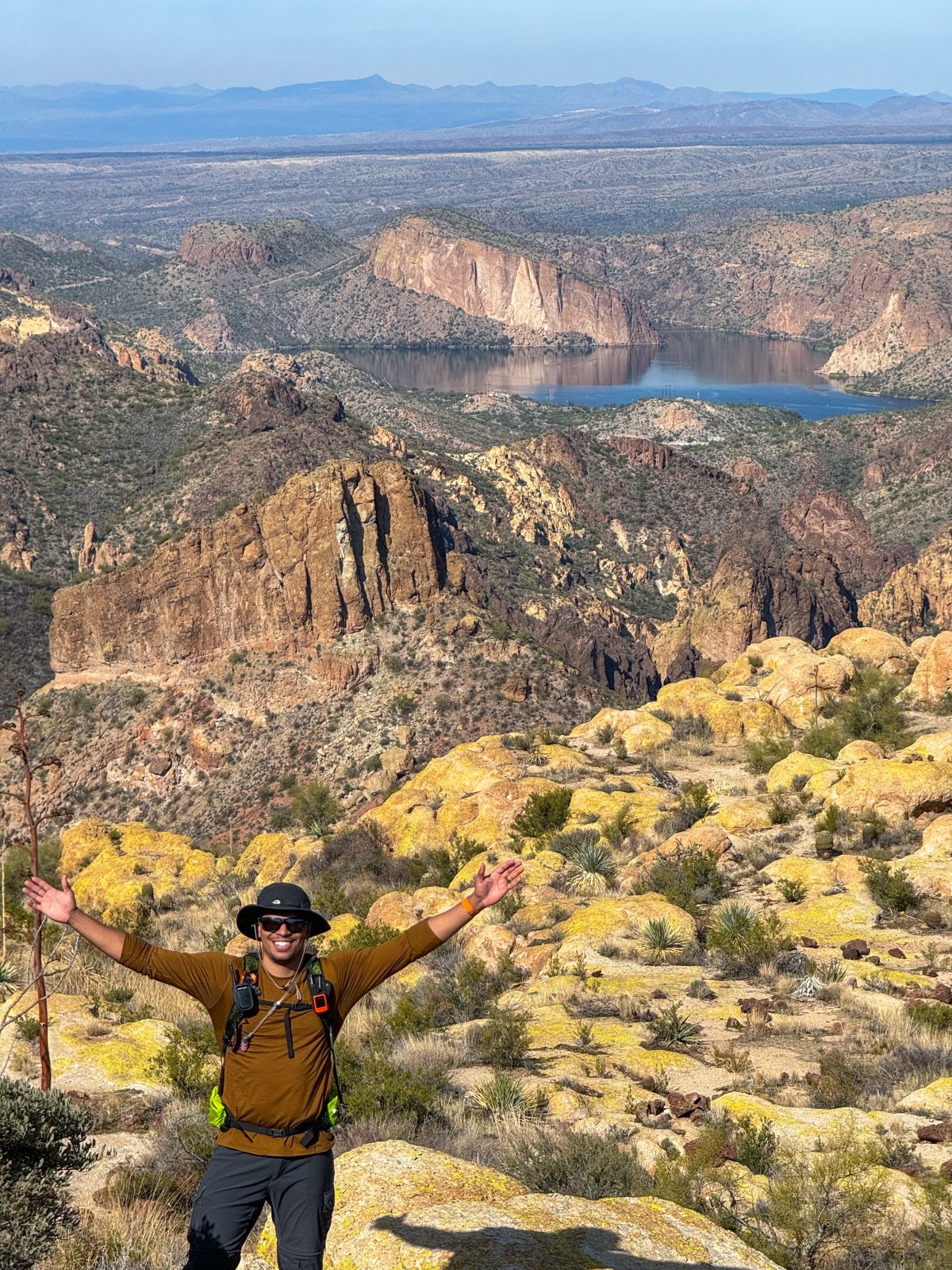 Battleship Mountain Scramble in the Superstition Wilderness of Tonto National Forest
