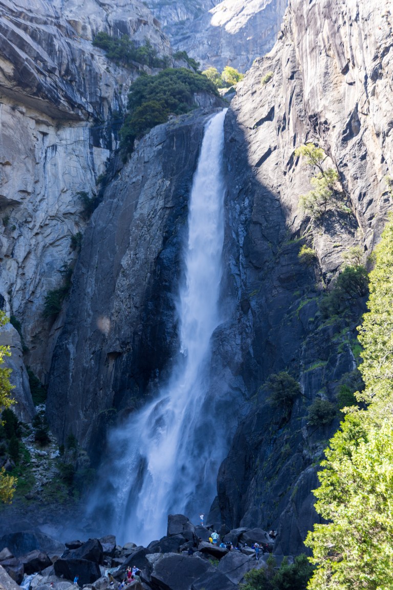 Lower Yosemite Falls Trail