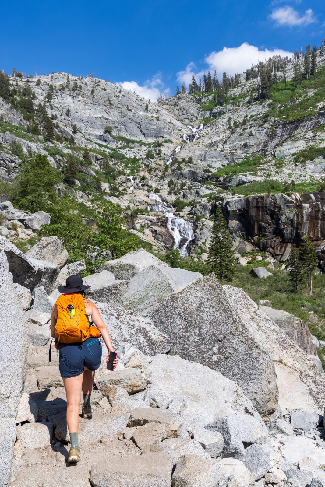 Tokopah Falls trail, Sequoia National Park