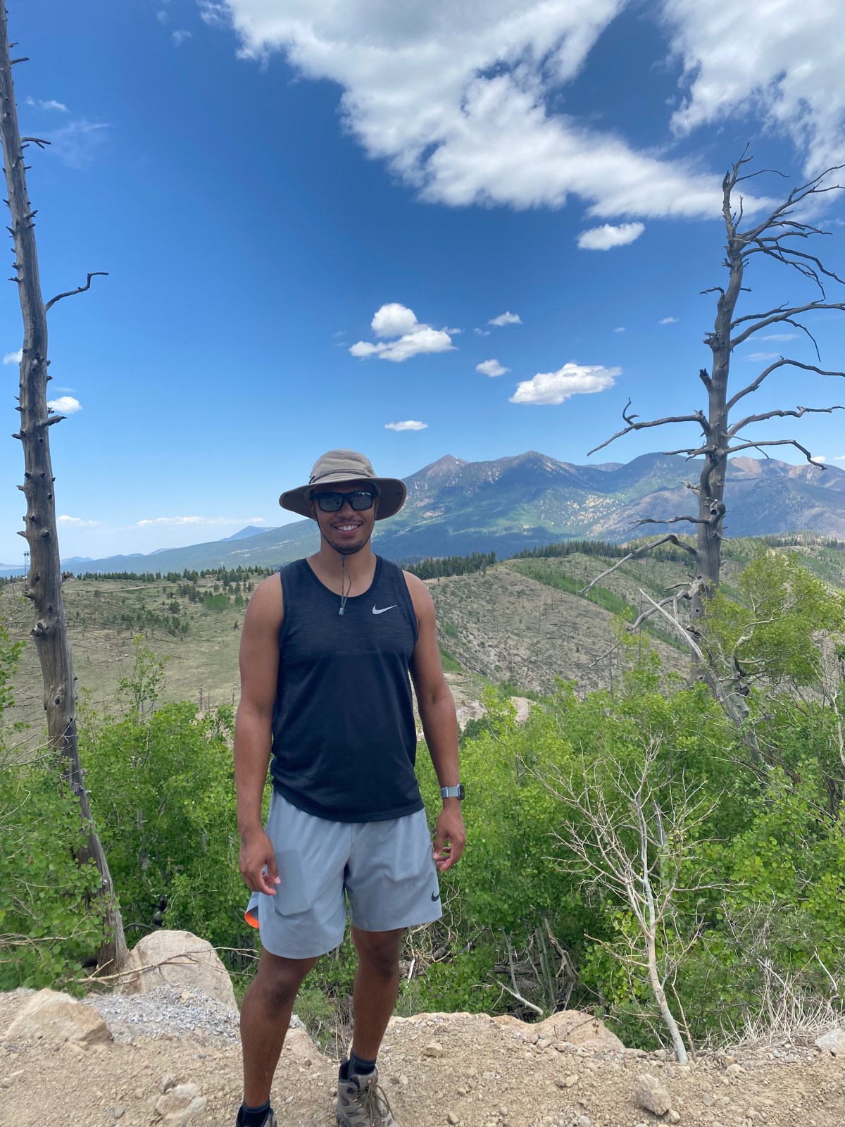 65A029EC-55FA-489F-828A-83F6E7E80360